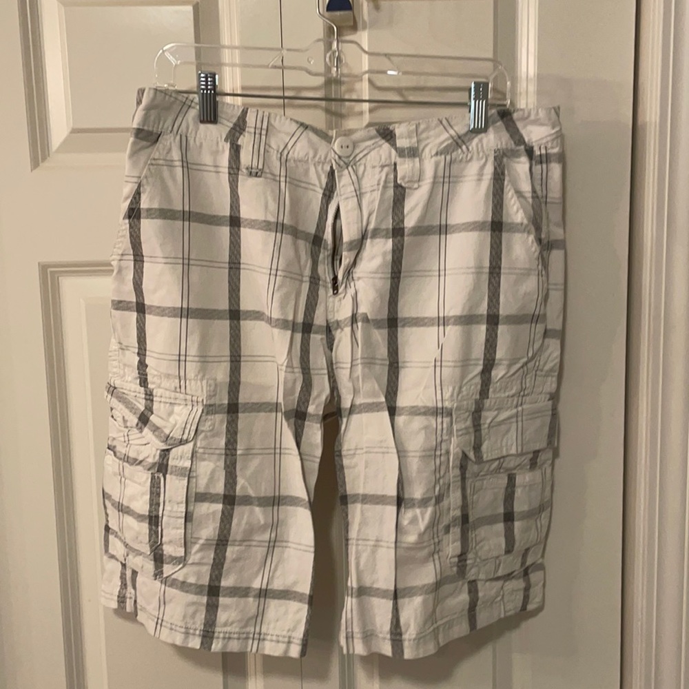 Carbon shorts size 34